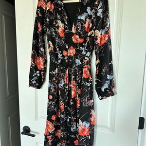 WHO WHAT WEAR Black Floral Fit & Flare Dress Size Small